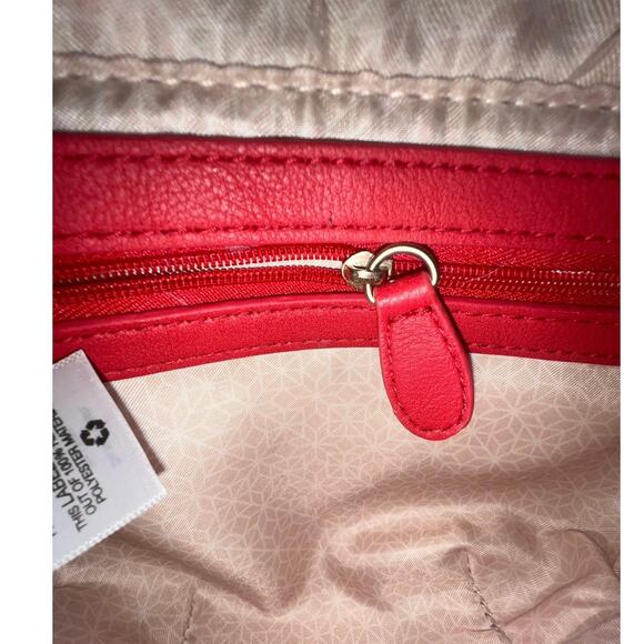 Eco-Friendly Coral Crossbody Purse - 100% Recycled Polyester Lining - Picture 9 of 10